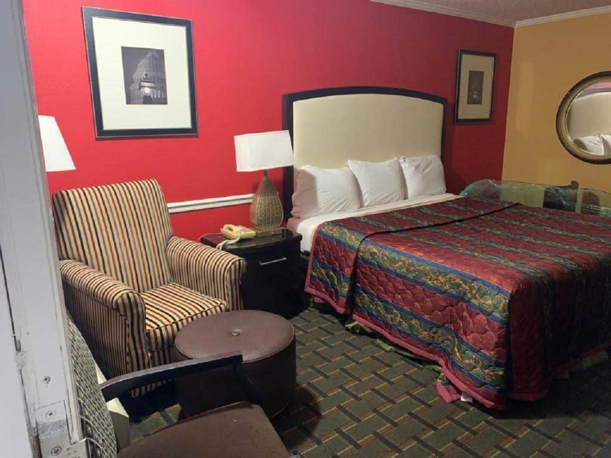 Stay Express Inn & Suites Demopolis 外观 照片